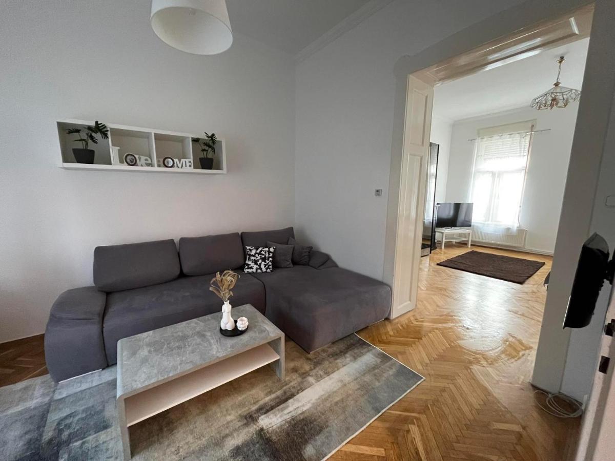 Szeged Apartman Экстерьер фото